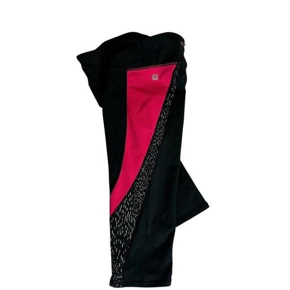 Bundle of Three Fabletics Active Pants – Tie-Dye and Capri Style, Size XS - Picture 5 of 15